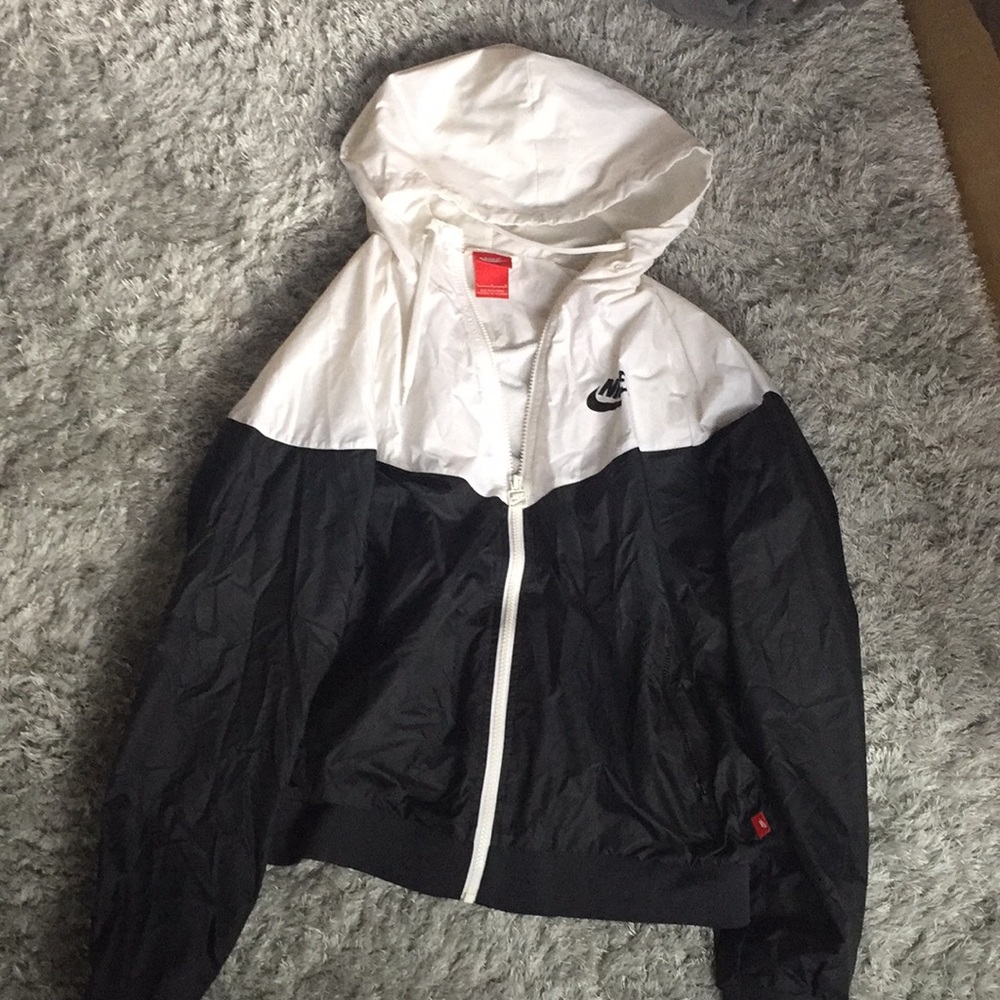 Nike windbreaker
